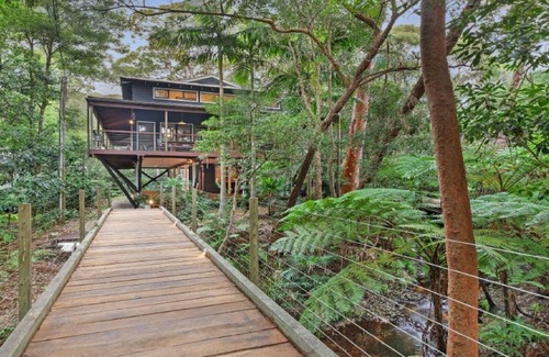 Pearl Beach House | Treetops Lodge @ Pearl Beach