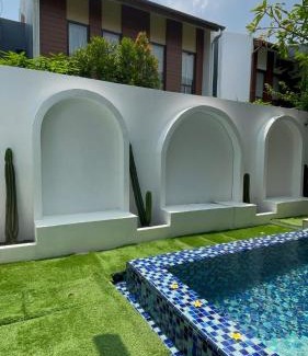 Depok House | Treevilla 3 Bedroom Home with Private Pool in Jagakarsa South Jakarta