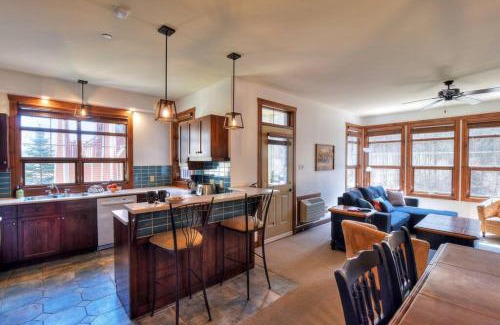 Tremblant-Les-Eaux Ski Chalet | Tremblant-Les-Eaux C1