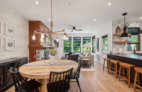 Tremblant-Les-Eaux Apartment | Tremblant Prestige - Les Eaux 223-4