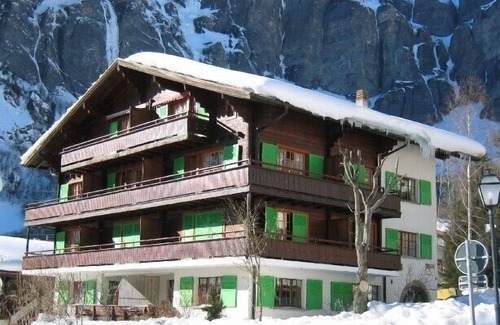 Leukerbad Apartment | Trendy alpine-style vacation apartment for 2 people in a central, quiet location
