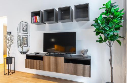 Funfhaus Apartment | Trendy apt with - smart TV, coffee machine in Meidling