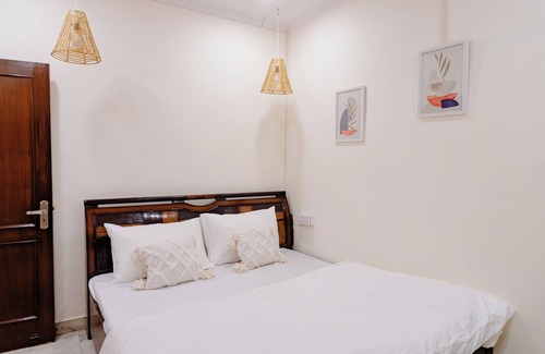 New Delhi Apartment | Trendy Boho Gem Hauz Khas