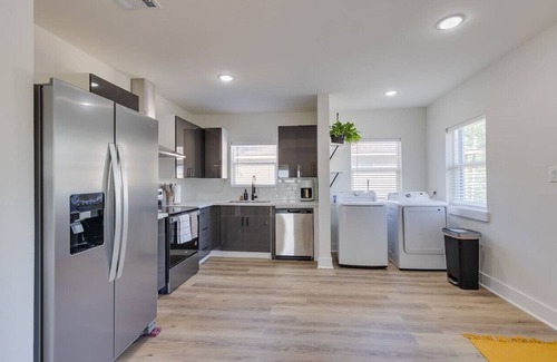 South Central Houston House | Trendy Boho Stay
