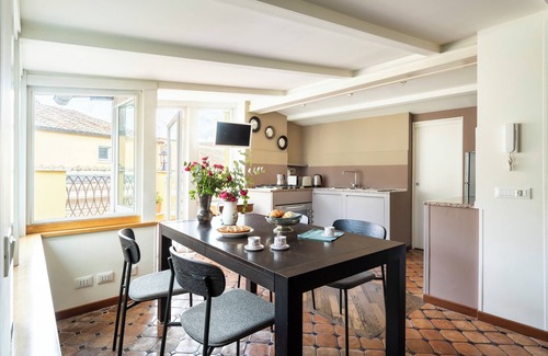 Rome City Centre Apartment | Trevi Charming Penthouse