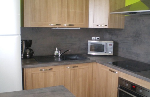 Trevou-Treguignec Cabin | TREVOU-TREGUIGNEC, 5 min from PERROS, triplex, full sea view, 100 m from the beach