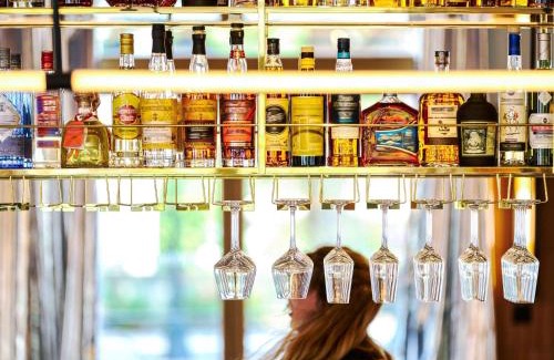 Clichy Hotel | TRIBE Paris Clichy