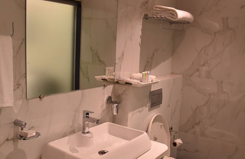 Ahmedabad Hotel | Tribecca Select