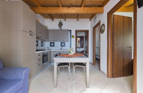 Padula Fede Apartment | Trilo Corallo by BarbarHouse