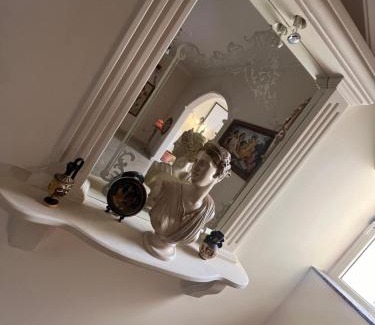 Tal-Ghoqod House | Triple room in Beautiful Artsy Maisonette