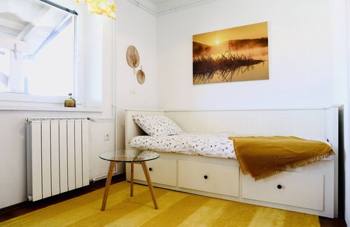 Cerknica House | Triple Room with Balcony & Breakfast at Ančkin kot
