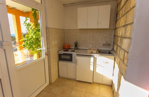 Plat House | Triple sea/pool view apartmant on the ground floor