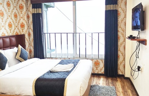 Darjeeling Hotel | Tripoo Potala Palce