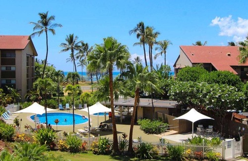 Kihei Resort | Tropical 1BR Suite – Maui Schooner Resort, Steps to Beach