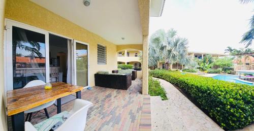 Willemstad Apartment | Tropical Hideaway at Cocobana Resort