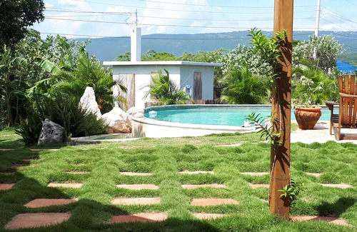 Treasure Beach Villa | Tropical paradise in a friendly, safe, low-key community