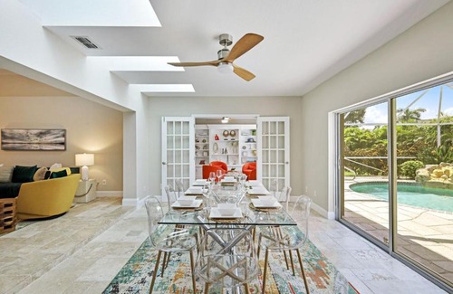 Central Naples House | Tropical Paradise by the Sea - Pool & Game Room
