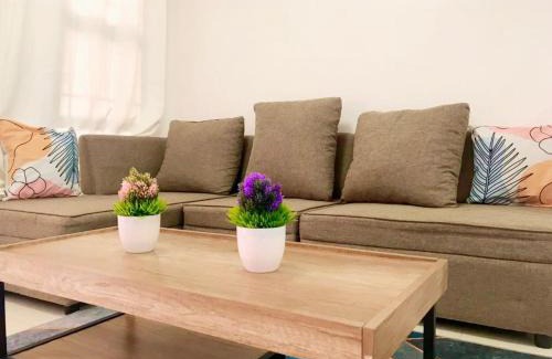 Clark Apartment | TRP16 - Cozy 2BR Townhouse near Clark Airport, Aquaplanet & Dino Island