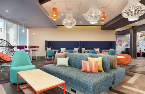 Lake Charles Hotel | Tru By Hilton Lake Charles