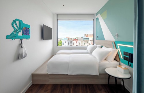 Viet Tri Hotel | Tru by Hilton Viet Tri City Centre