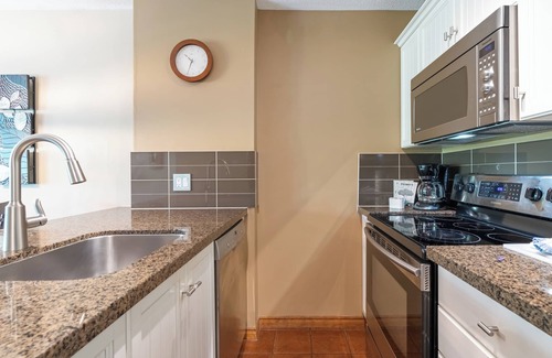 Upper Village Condo | True Ski in/Ski Out Location- Renovated with Terrific Mountain Views