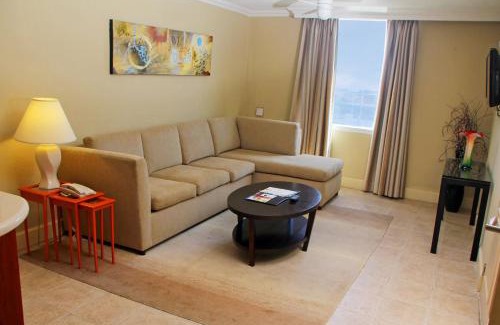 Palm Beach Hotel | TRYP by Wyndham Aruba