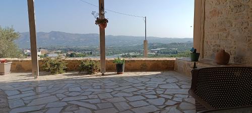 Galia Apartment | Tselekos House Old renovated stone house crete