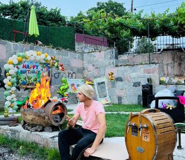 T'ba Ski Chalet | Tsotne's kingdom Cottages