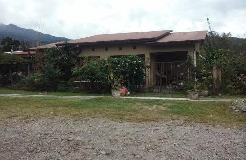 Brisas de Alto Boquete Ski Chalet | Tu casa Menus de Boquete te espera
