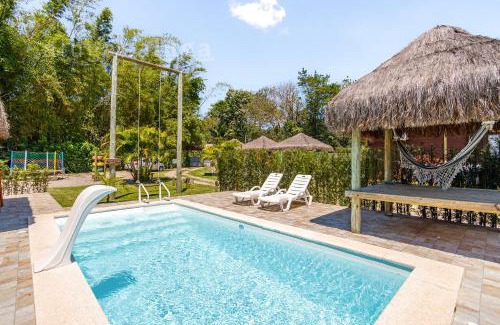 Vargem Pequena House | Tucano Cabin - Heated Pool & Gourmet Area