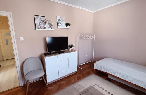 Bekescsaba Apartment | Tulipán Apartman