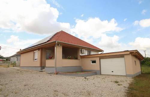 Polany Apartment | Tulipán Vendégház