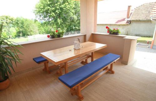 Polany Apartment | Tulipán Vendégház