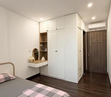 Le Chan Apartment | Tulip-Apartment 2N2WC premium home