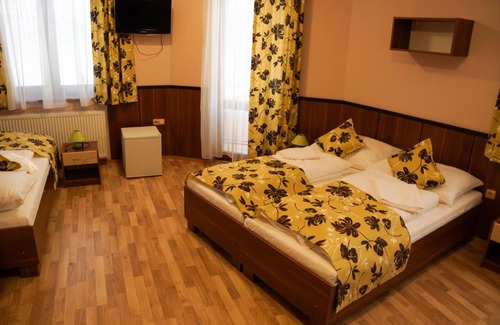 Tornala House | Turistická ubytovňa BUCK*