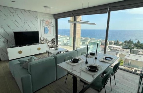 Dhermi Apartment | Turquoise Aarohi Apartment by DAMM's Villas