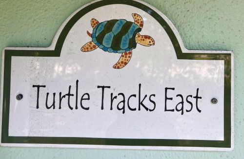 Sanibel House | Turtle Tracks East