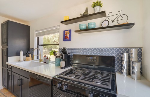 Barrio Anita Cottage | Tuscon Desert Retreat with Patio Near U of A!