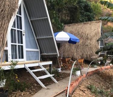 Da Lat Ski Chalet | Tuyết Hoa Hòn Bồ Homestay