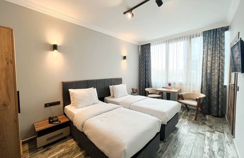 Sekerpinar Hotel | Tuzla Grand