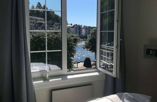 Tvedestrand Hotel | Tvedestrand Fjordhotell - Unike Hoteller