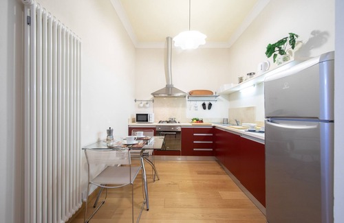 Lucca Historical Center Apartment | Tweet in Town by Abita
