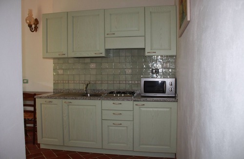 Serre di Rapolano Apartment | Tweety Home is a precious relaxing corner in the heart of the Crete Senesi.