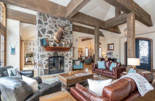 Mountain Village Ski Chalet | Twin Elk by Exceptional Stays