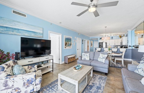 Long Beach Condo | Twin Palms Resort by Panhandle Getaways