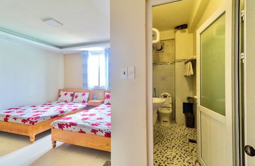 Phuong Hotel | Twin Room 303 Charming hotel in fabulous Đà Lạt with WiFi