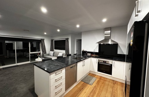 Twizel House | Twizel retreats - LH Fountain Retreat