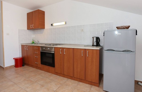 Viganj Apartment | Two bedroom apartment near beach Viganj, Pelješac (A-10116-b)