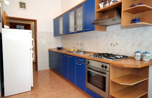 Kali Apartment | Two bedroom apartment near beach Kali, Ugljan (A-837-a)