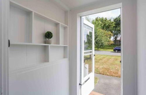 Bristol Apartment | Two Bedroom Apartment on Forestville Bristol